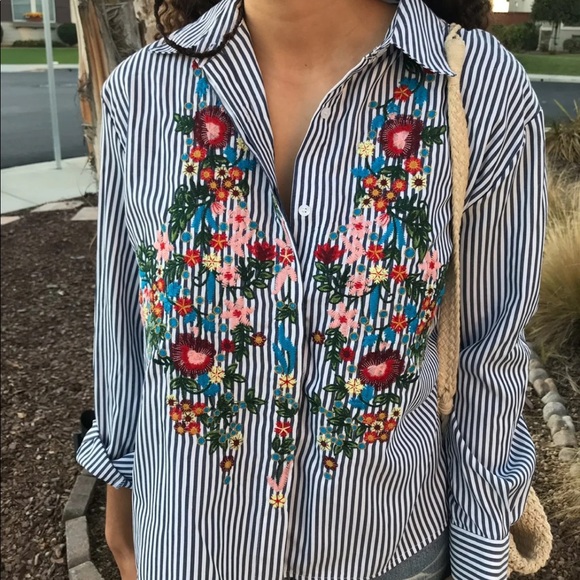 Cliche Tops - Cliche Striped Embroidered Button Down Shirt Small